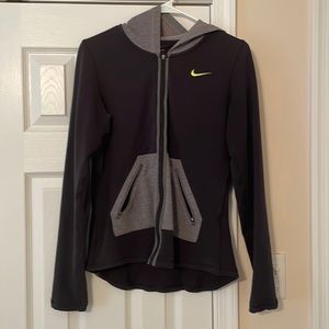 NIKE Stretch Hoodie. Woman’s size large. Fitted.